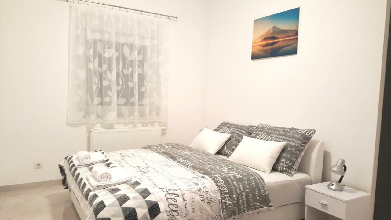 Apartman Pampas 奥西耶克 外观 照片